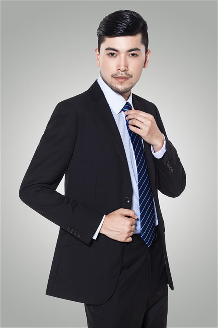 纪建英 商务拓展总监